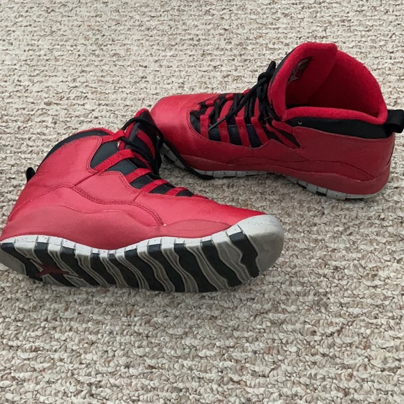 Air Jordan 10 Retro 'Bulls Over Broadway' - Picture 5 of 6